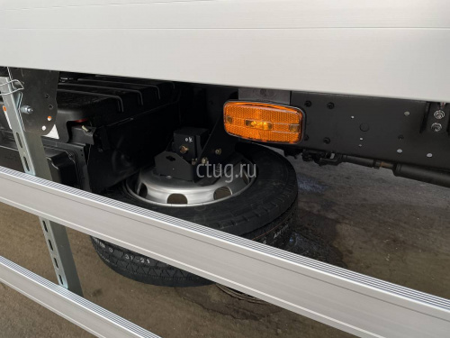 Daewoo Novus CC4CT с изотермическим фургоном